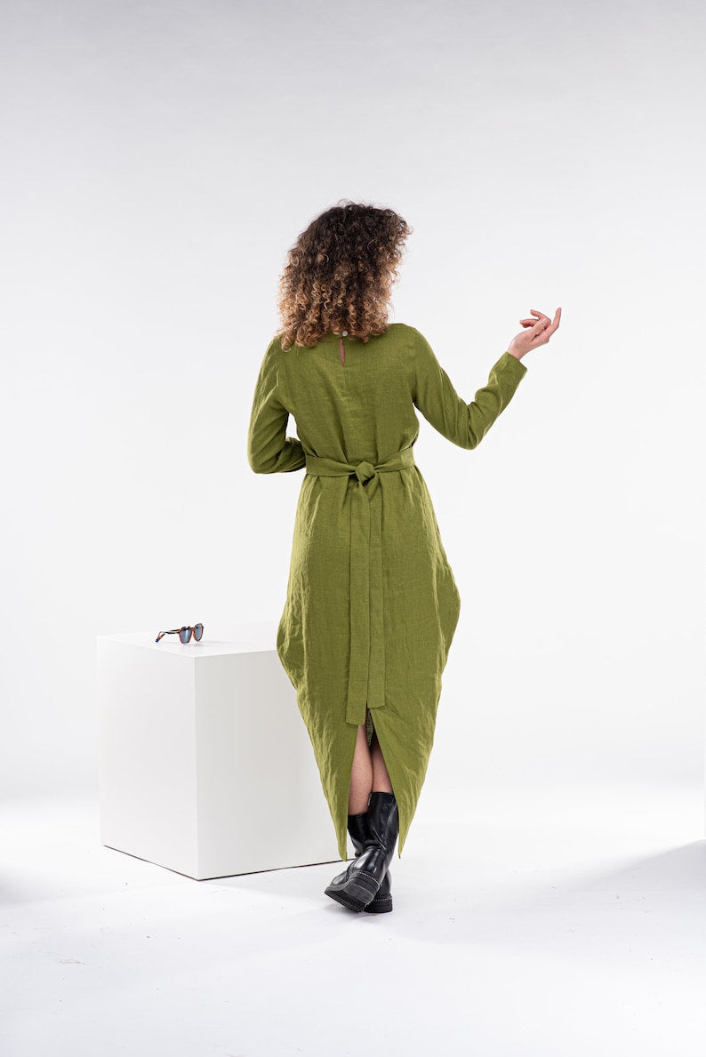 Long Multiway Woman Dress in Back and White Linen