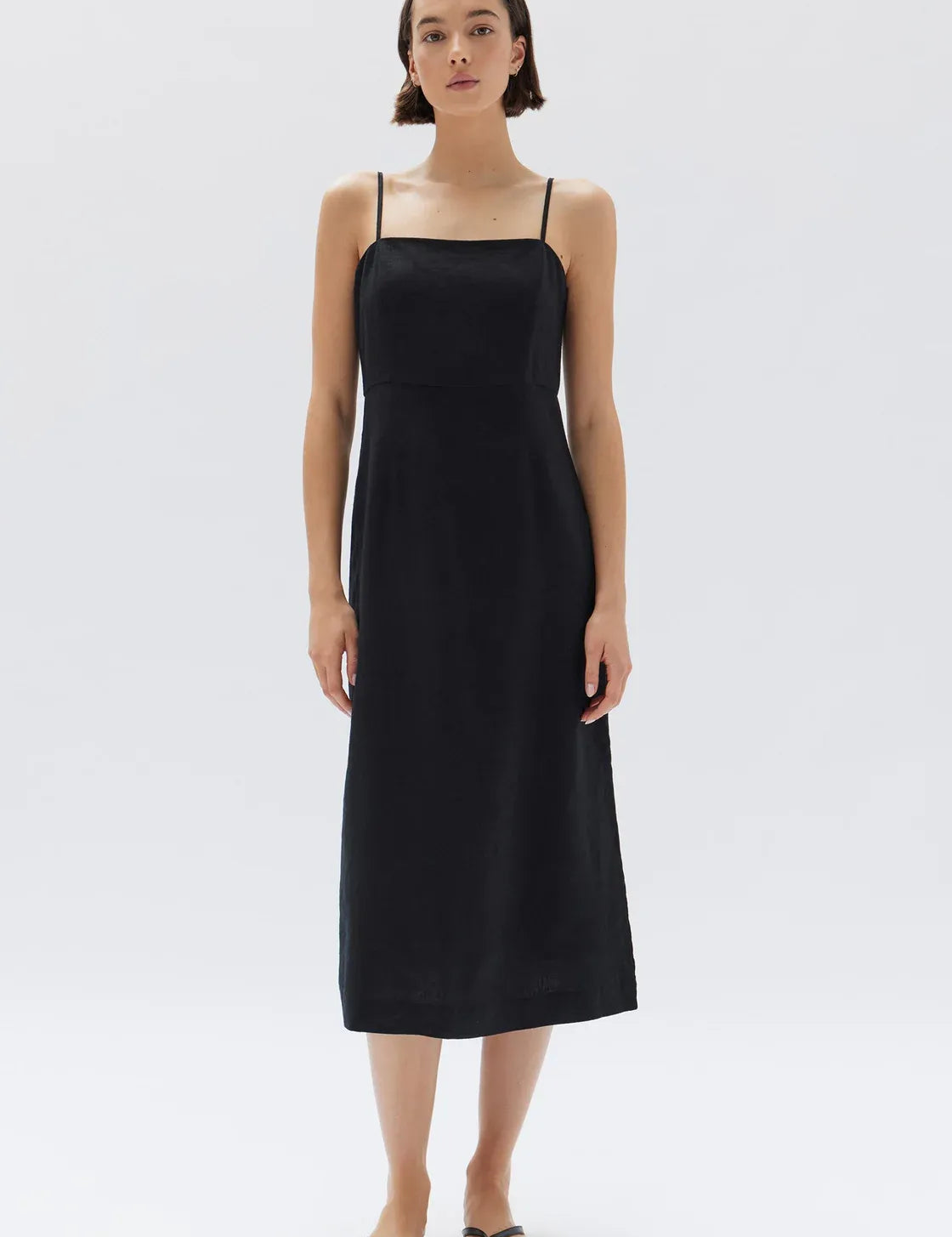 Eliza_Linen_Midi_Dress_Black_344_331jpg_1120x_97c5db5d-7575-4eb0-ae39-1bd879e29017.webp