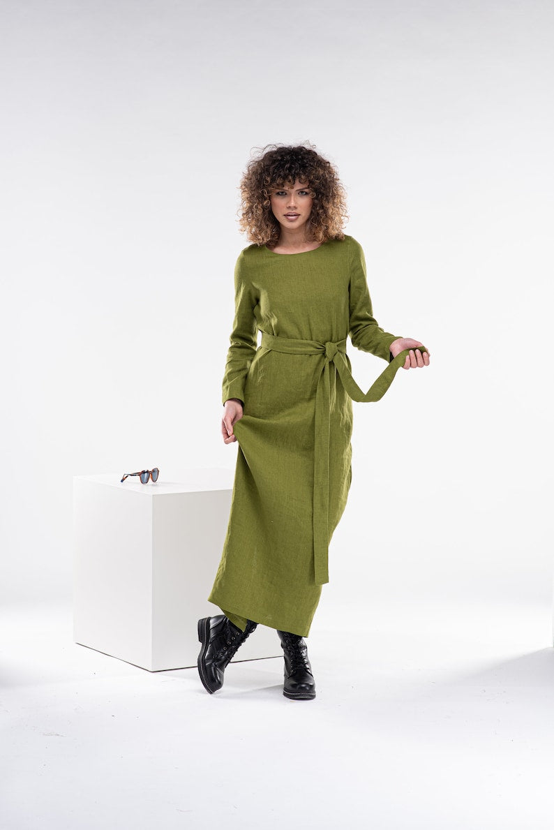 Long Multiway Woman Dress in Back and White Linen