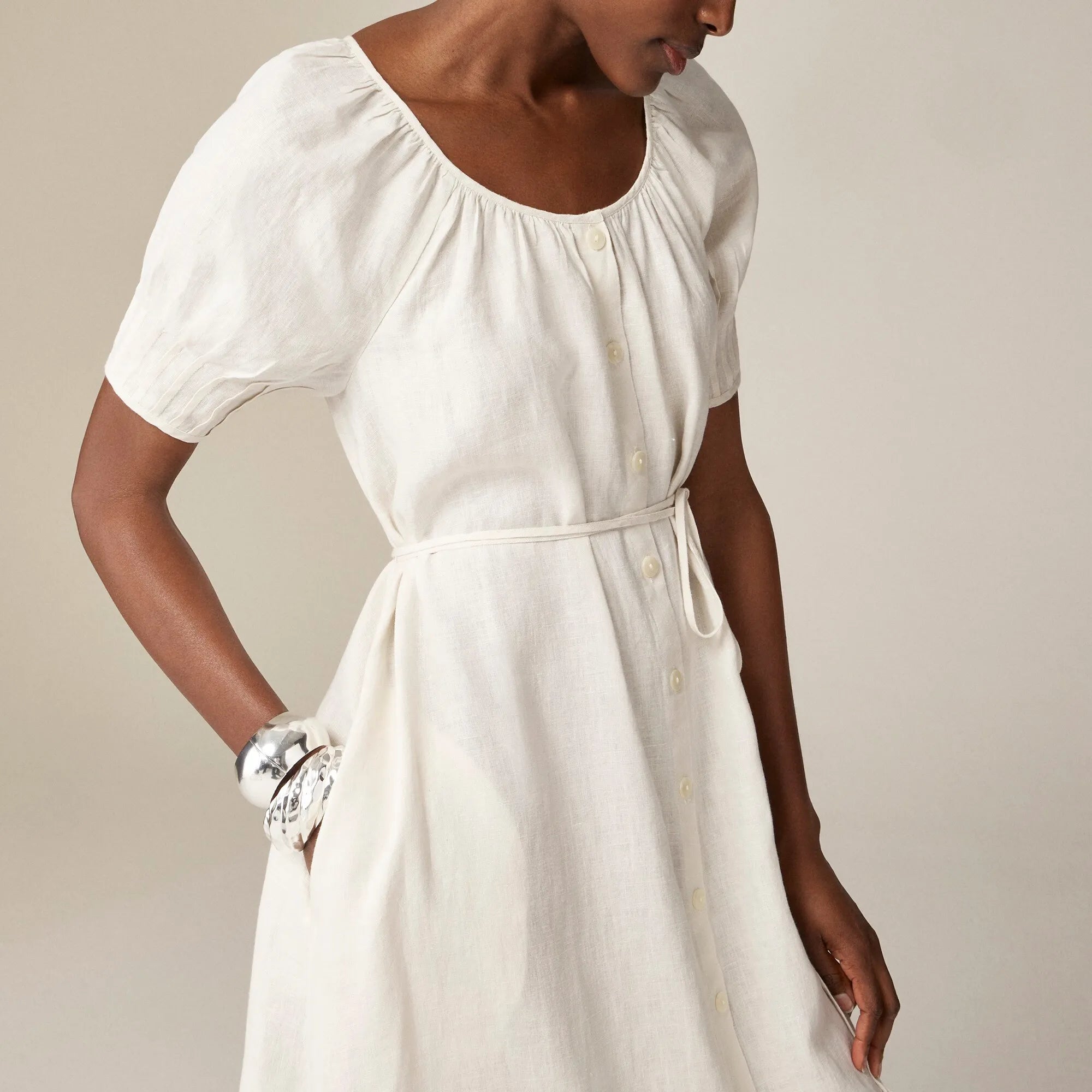 Button-up midi dress in linen