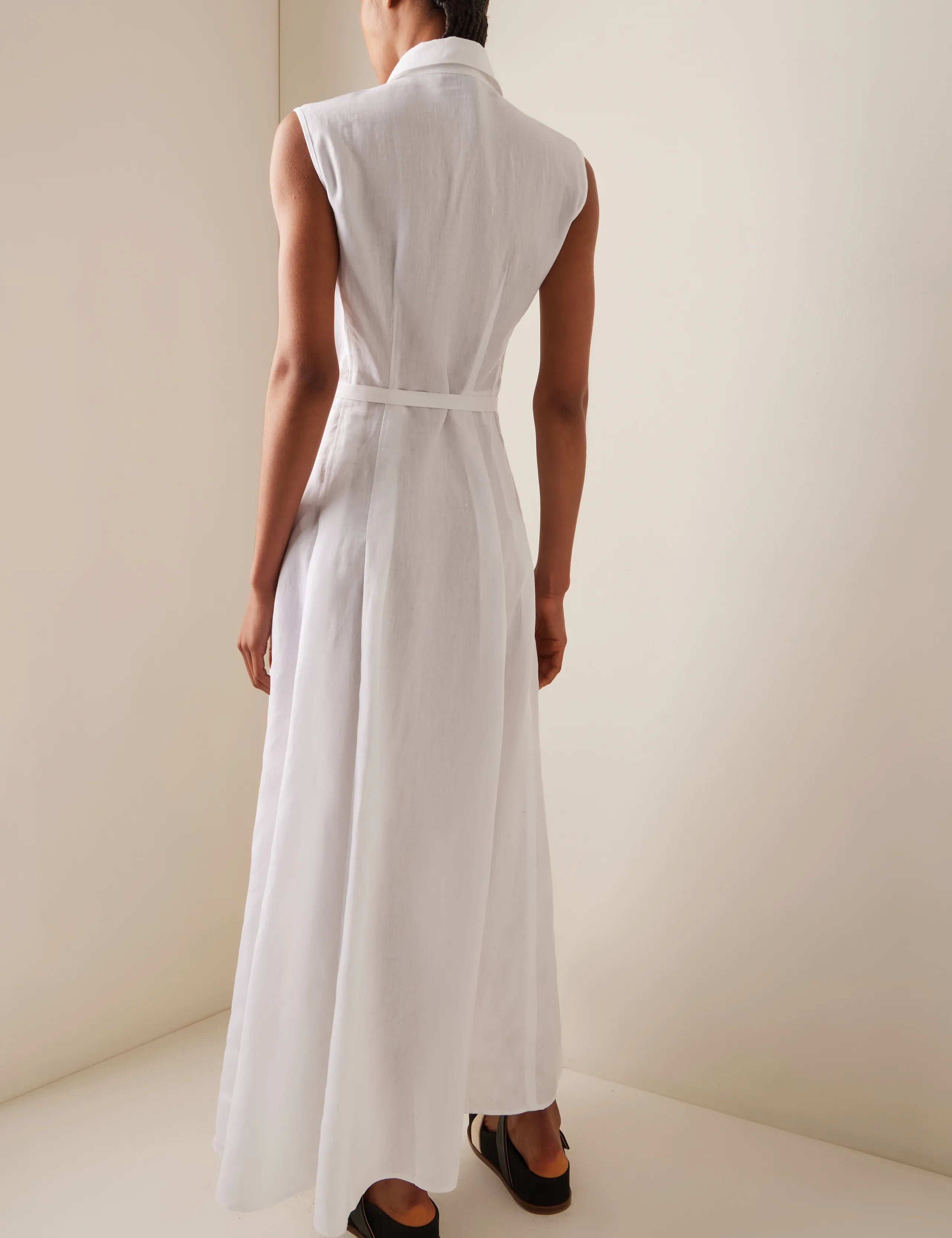 gabriela-hearst-white-durand-linen-maxi-shirt-dress.webp