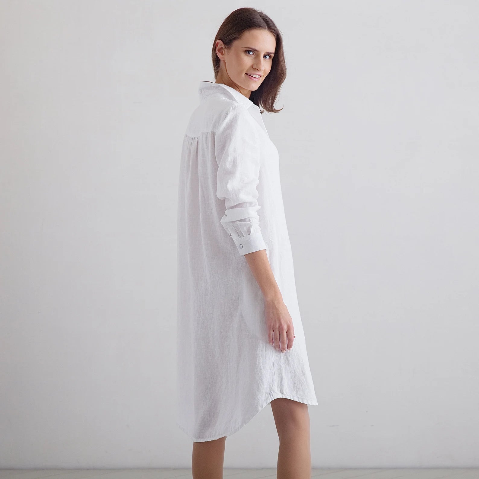White A Shape long sleeves silhouette dress