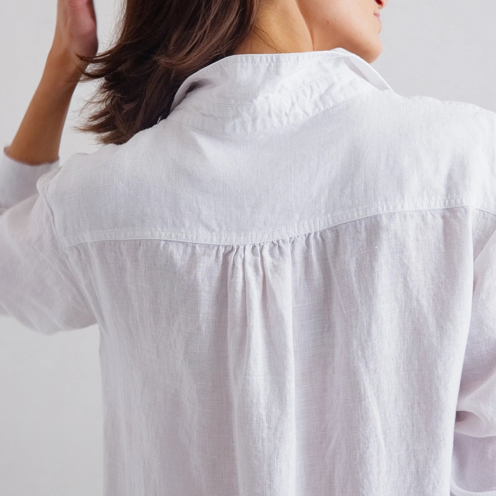 White A Shape long sleeves silhouette dress