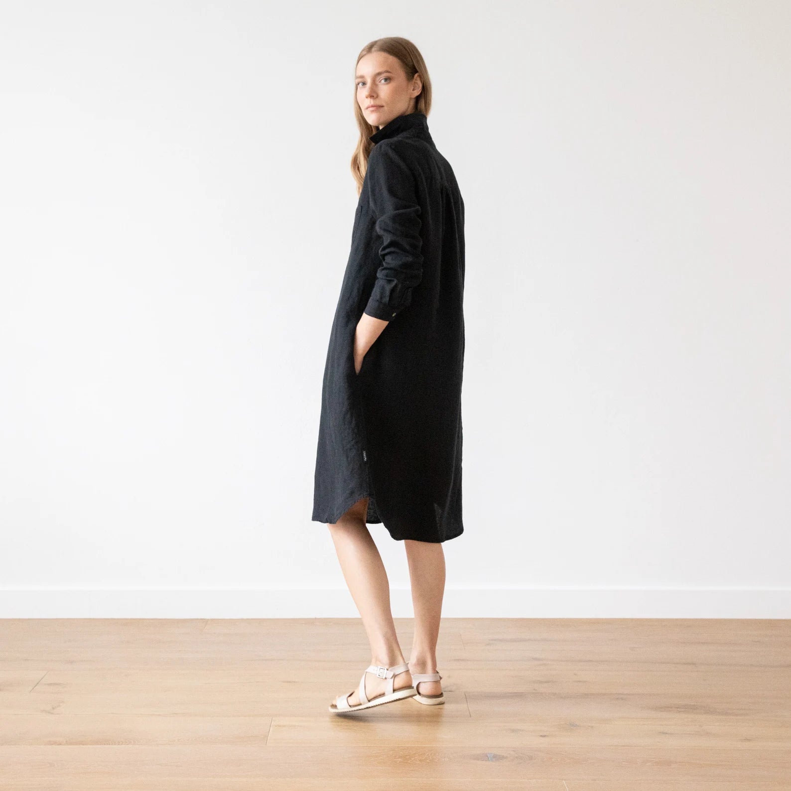 Washed Linen A Shape Shirt Dress in Black