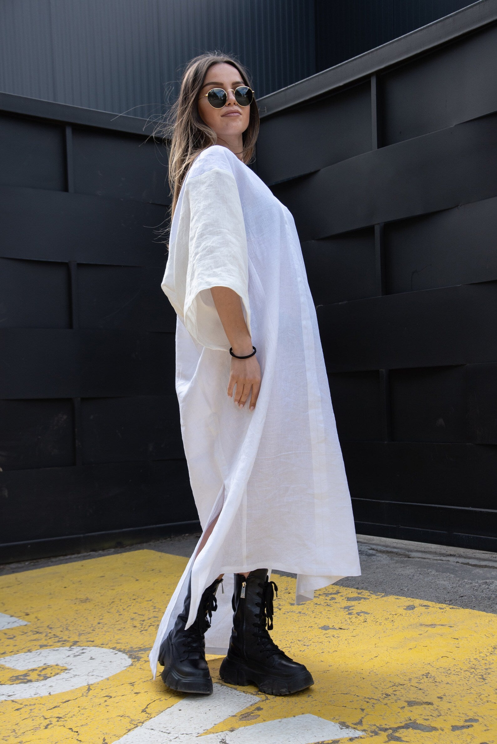 Asymmetric Large Low Slit Linen Tunic