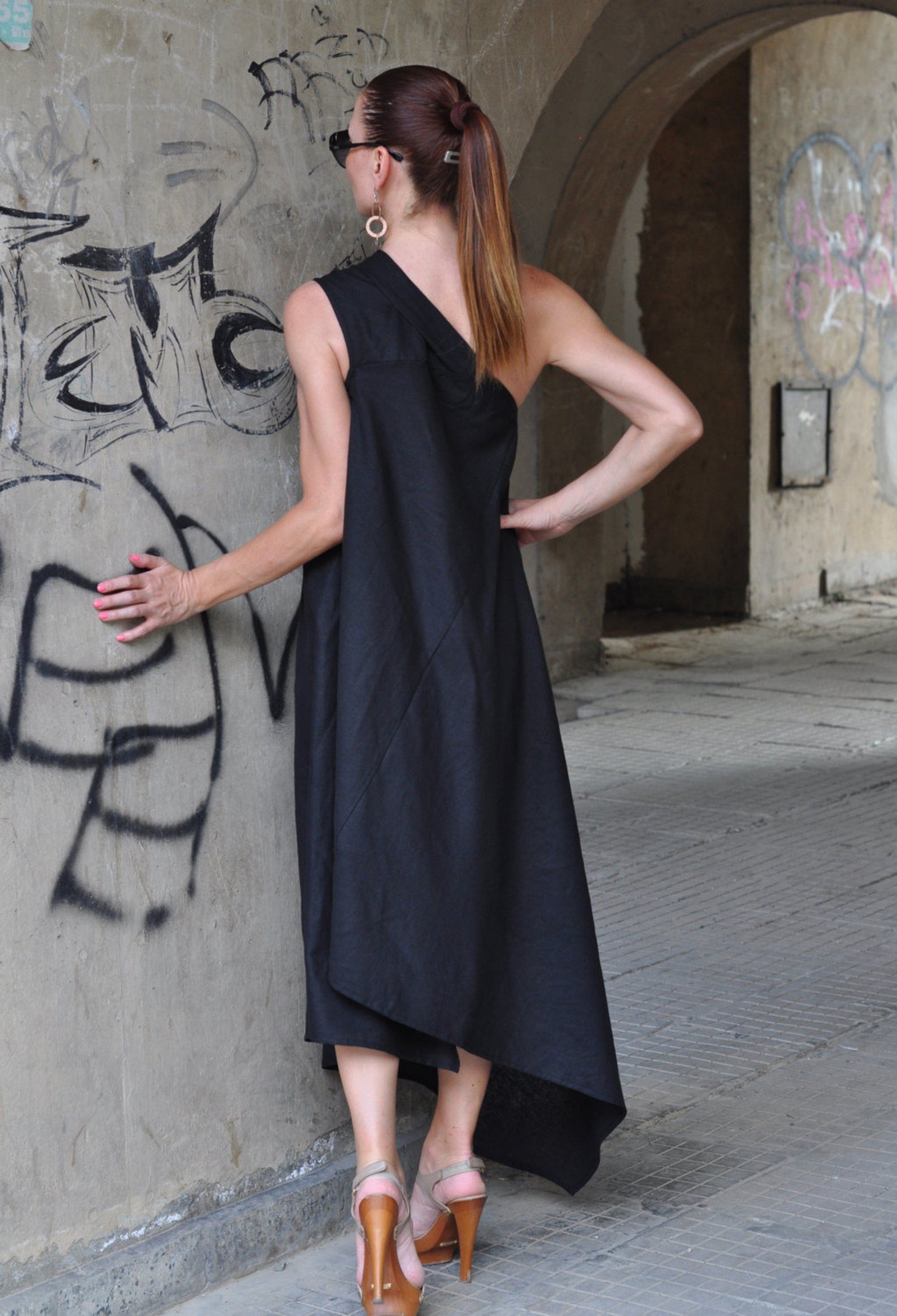 Black One Shoulder Linen Dress