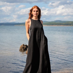 Linen Maxi Sleeveless Dress in Black