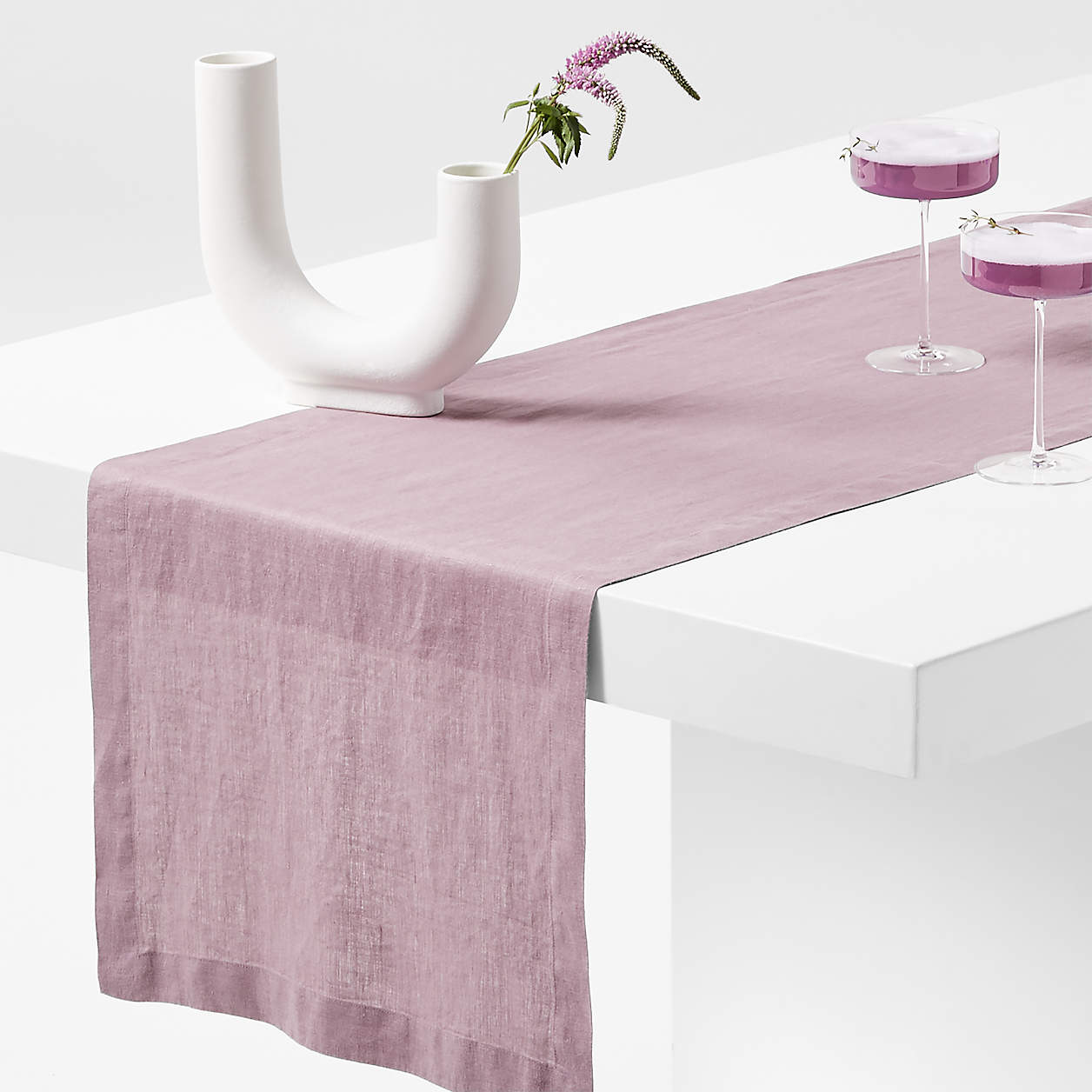 marin-120-mauve-euroflax-linen-table-runner.jpg